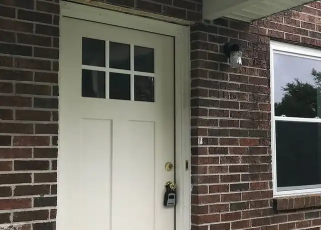 Property at 199 Rockingham Rd Unit 2, Johnson City, TN, 37615, 2 beds, 1.5 baths, [object Object]