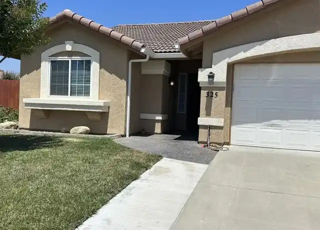 Property at 325 Princeton St, Santa Paula, CA, 93060, 3 beds, 2 baths, [object Object]