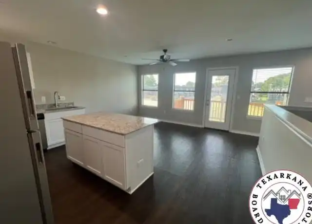 Property at 3423 Brooke Pl, Texarkana, TX, 75503, 1 bed, 1 bath, [object Object]
