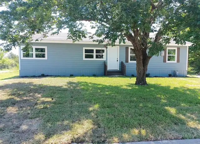 Property at 1801 Sayle St, Greenville, TX, 75401, 3 beds, 2 baths, [object Object]