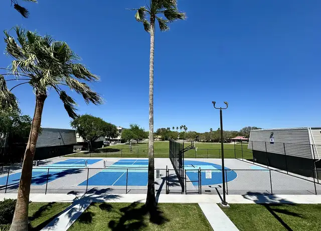 Photo of 6402 Weber Rd, Corpus Christi, TX 78413