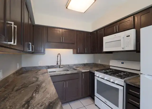 Property at 3482 Mahoney Dr Unit 3482, Traverse City, MI, 49696, 2 beds, 1.5 baths, [object Object]