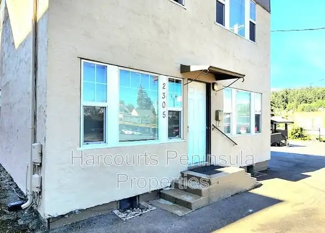 Property at 2305 6th St Unit A, Bremerton, WA, 98312, 1 bed, 1 bath, [object Object]