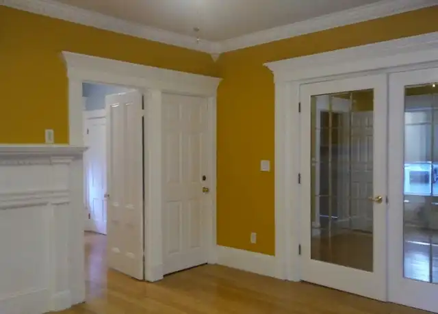 Property at 107 Ash St Unit 1, New Bedford, MA, 02740, 3 beds, 1 bath, [object Object]