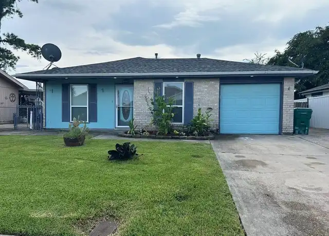 Property at 112 Four Oclock Ln, Westwego, LA, 70094, 3 beds, 3 baths, [object Object]