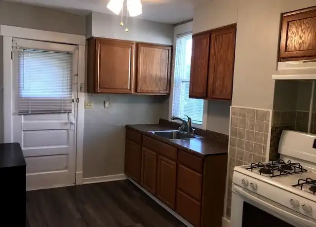 Property at 7903 Lloyd Ave Unit 1, Pittsburgh, PA, 15218, 2 beds, 1 bath, [object Object]
