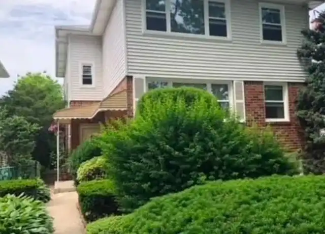 Property at 14641 26th Ave, Flushing, NY, 11354, 3 beds, 1.5 baths, [object Object]