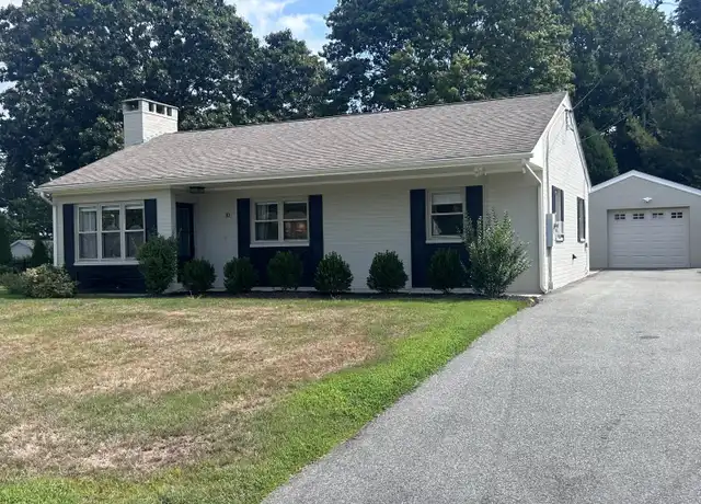 Property at 10 W View Rd, Old Saybrook, CT, 06475, 3 beds, 1 bath, [object Object]
