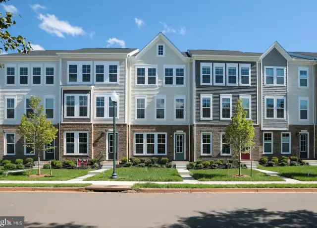 Property at 6715 Karter Robinson Dr, Haymarket, VA, 20169, 3 beds, 2.5 baths, [object Object]