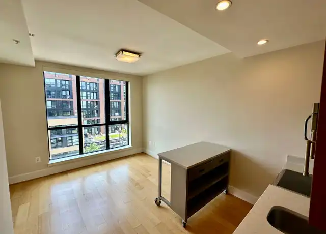 Property at 1919 14th St NW Unit 318, Washington, DC, 20009, 1 bed, 1 bath, [object Object]