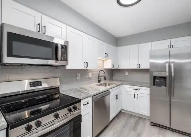 Property at 1 BED RM CONDO - FARMINGTON HILLS - 30535 W 14 Mile Rd #20, Farmington Hills, MI, 48334, 1 bed, 1 bath, [object Object]
