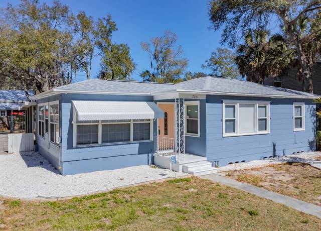 Photo of 725 5th St S, Safety Harbor, FL 34695