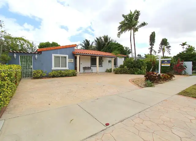 Property at 7281 SW 9th St Unit 2, Miami, FL, 33144, 1 bed, 1 bath, [object Object]