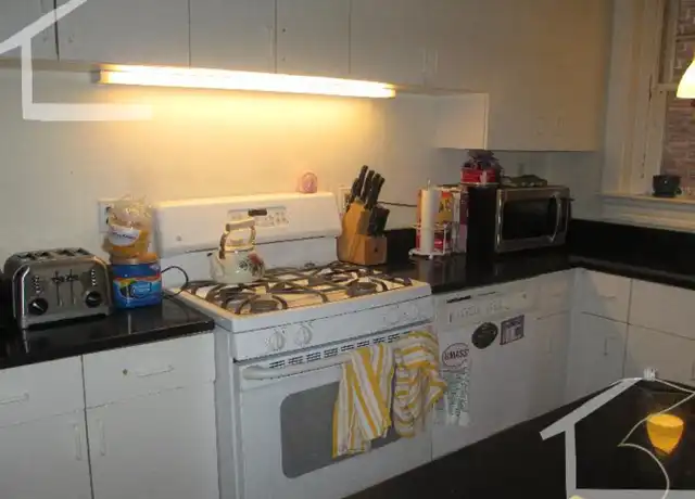 Property at 165 Winthrop Rd, Brookline, MA, 02445, 3 beds, 1 bath, [object Object]