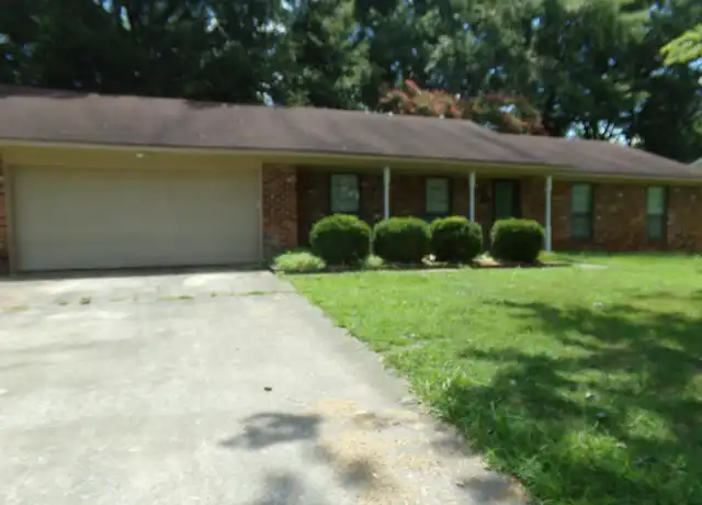 Property at 1208 Cantwell Ave SW, Decatur, AL, 35601, 3 beds, 2 baths, [object Object]