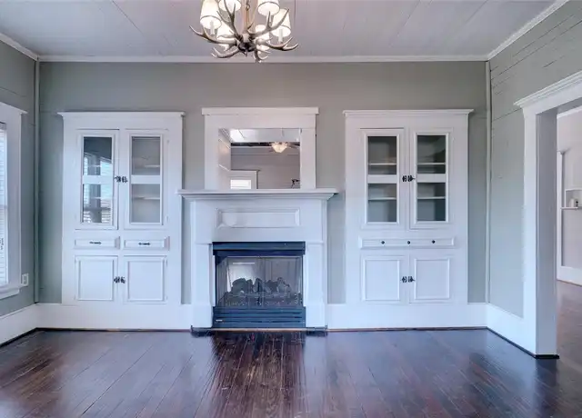 Property at 400 W Highland St, Southlake, TX, 76092, 3 beds, 2.5 baths, [object Object]