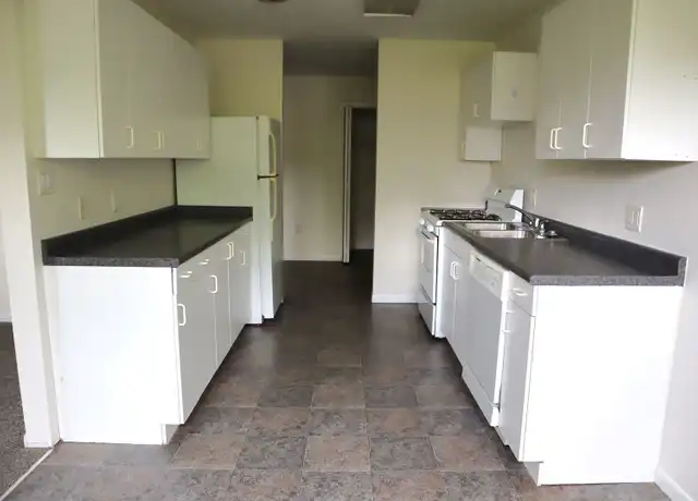 Property at 339 Grandview Ave Unit 339E, Indiana, PA, 15701, 2 beds, 1 bath, [object Object]
