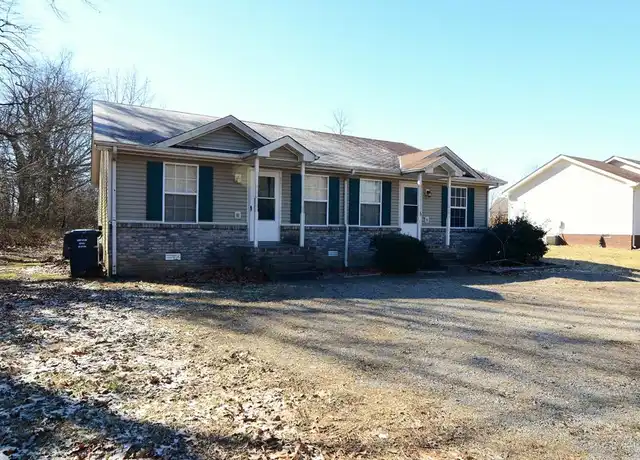 Property at 1539 Hugh Hunter Rd, Oak Grove, KY, 42262, 2 beds, 1 bath, [object Object]
