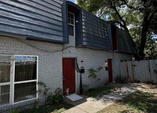 Property at 5810 Wellington Dr Unit 4, Austin, TX, 78723, 2 beds, 1 bath, [object Object]