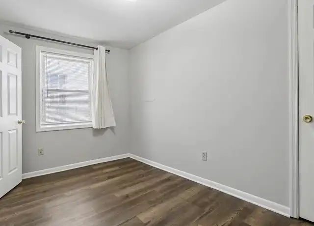 Property at 11 W Cross St Unit 1, Baltimore, MD, 21230, 1 bed, 1 bath, [object Object]