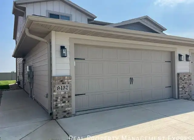 Property at 9437 W Dolores Dr, Sioux Falls, SD, 57106, 3 beds, 1.5 baths, [object Object]