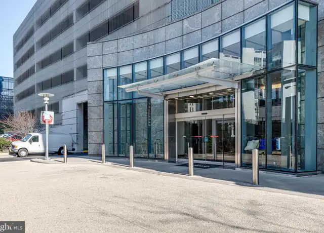 Property at 2101 Market St #2005, Philadelphia, PA, 19103, 1 bed, 1 bath, [object Object]