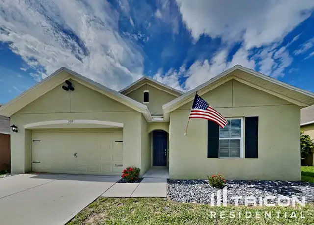 Property at 309 Aberdeen Dr, Davenport, FL, 33896, 4 beds, 2 baths, [object Object]