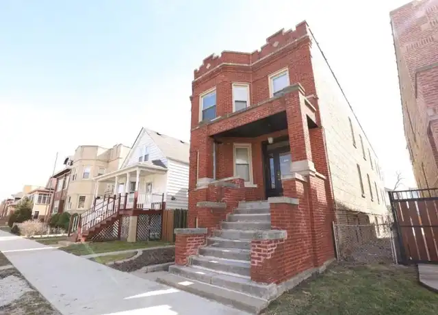 Property at 5139 W Roscoe St, Chicago, IL, 60641, 2 beds, 1 bath, [object Object]