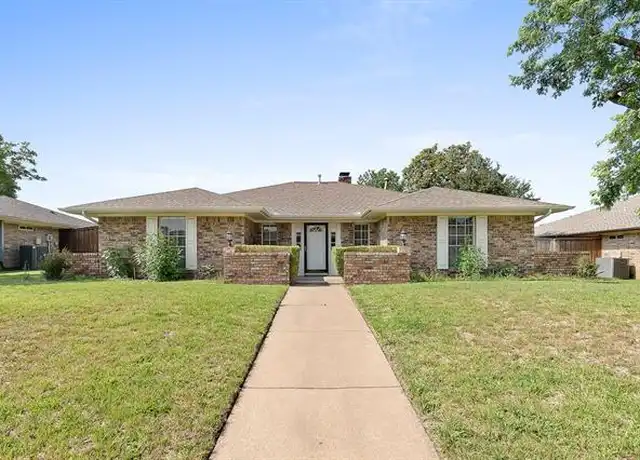 Property at 2001 Papeete Dr, Plano, TX, 75075, 3 beds, 2 baths, [object Object]