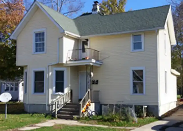 Property at 1029 Central Ave Unit 1, Beloit, WI, 53511, 2 beds, 1 bath, [object Object]