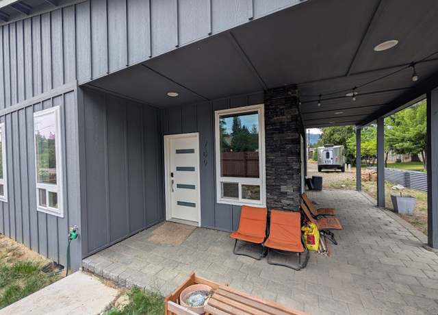 Photo of 709 W 2nd St, Cle Elum, WA 98922