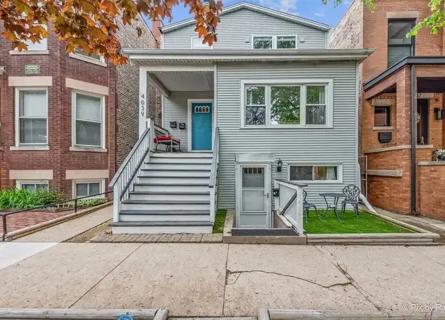 Property at 4039 N Oakley Ave Unit 1, Chicago, IL, 60618, 2 beds, 1 bath, [object Object]