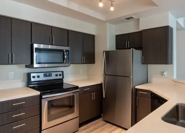 Property at 6006 S MoPac Expy Unit 441, Austin, TX, 78739, 1 bed, 1 bath, [object Object]
