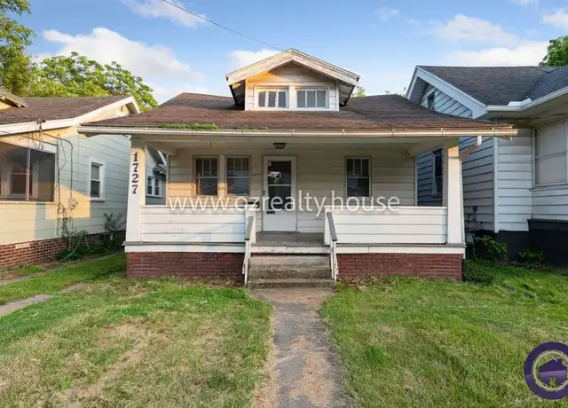 Property at 1727 Berkshire Pl, Toledo, OH, 43613, 2 beds, 1 bath, [object Object]