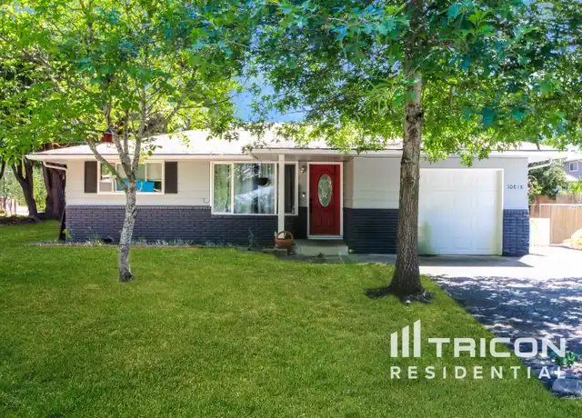 Property at 10818 SE 74th Ave, Portland, OR, 97222, 3 beds, 2 baths, [object Object]