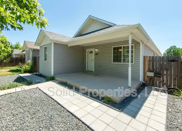 Property at 407 E 5th St, Cheyenne, WY, 82007, 4 beds, 3 baths, [object Object]