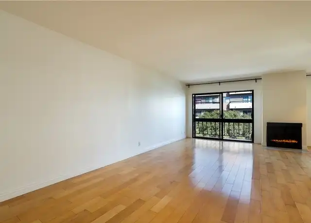 Property at 1750 Camino Palmero St, Los Angeles, CA, 90046, 1 bed, 1 bath, [object Object]