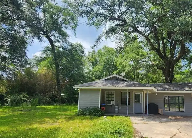 Property at 28517 U.S. 190, Lacombe, LA, 70445, 2 beds, 1 bath, [object Object]