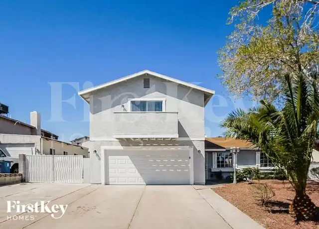 Property at 732 Scottsdale St, Henderson, NV, 89002, 3 beds, 2.5 baths, [object Object]