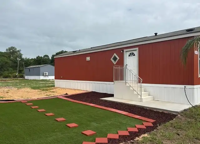 Property at 2430 Hammock Rd, Sebring, FL, 33872, 2 beds, 1 bath, [object Object]