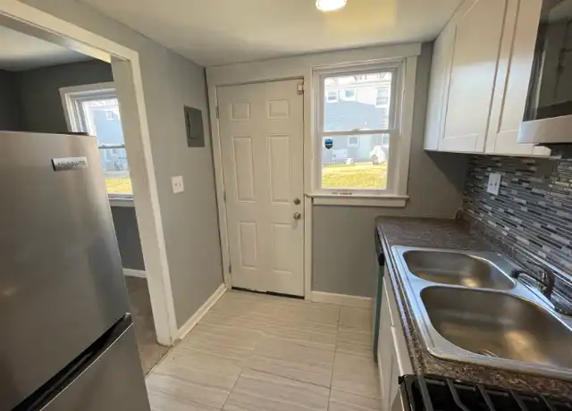 Property at 2814 Keating St, Temple Hills, MD, 20748, 2 beds, 1 bath, [object Object]