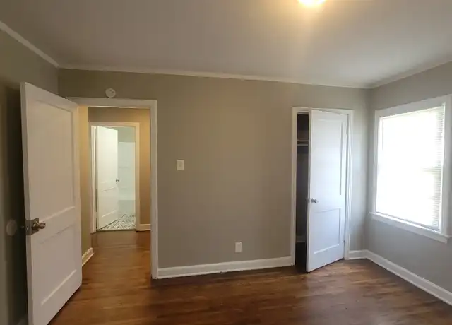 Property at 1616 S Highland St, Memphis, TN, 38111, 3 beds, 1 bath, [object Object]