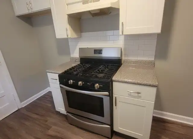 Property at 1616 S Highland St, Memphis, TN, 38111, 2 beds, 1 bath, [object Object]