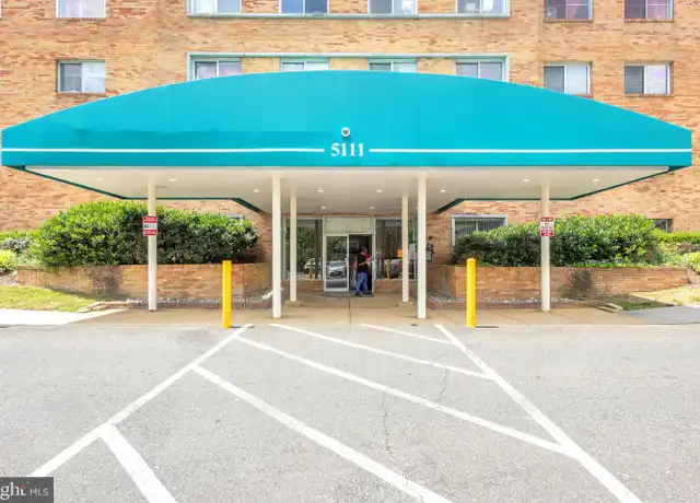Property at 5111 8th Rd S #407, Arlington, VA, 22204, 1 bed, 1 bath, [object Object]