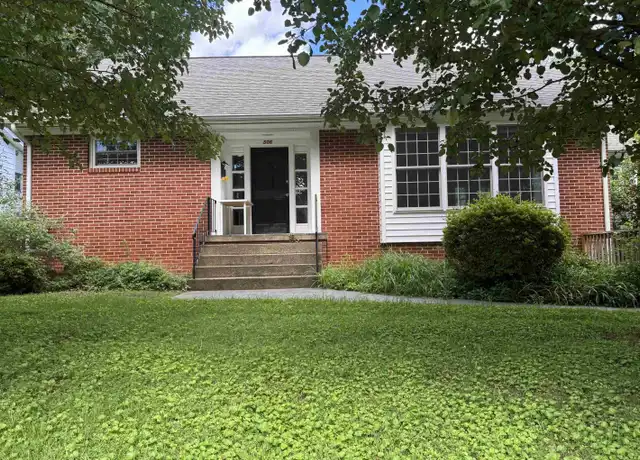 Property at 506 Hanover St Unit B, Charlottesville, VA, 22903, 2 beds, 1 bath, [object Object]