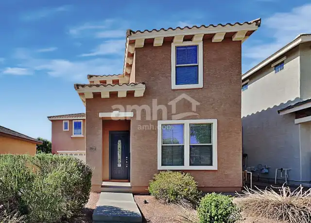 Property at 3282 E Oakland St, Gilbert, AZ, 85295, 4 beds, 2.5 baths, [object Object]
