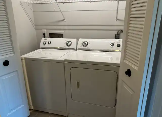 Property at 5810 Meadows Dr Unit 6026C, Fort Wayne, IN, 46804, 1 bed, 1 bath, [object Object]