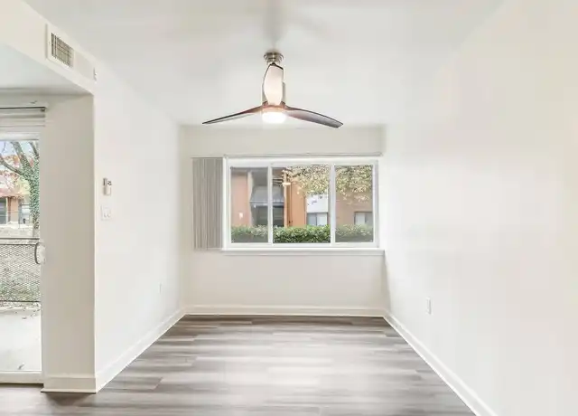 Property at Oaks at Oxon Hill - 5400 Livingston Ter, Oxon Hill, MD, 20745, 1-3 bed, 1-1.5 bath, [object Object]