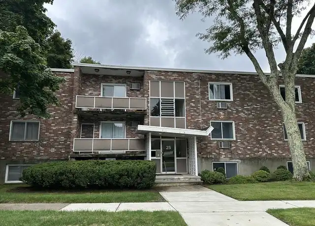 Property at 25 Lionel Ave Unit D, Waltham, MA, 02452, 2 beds, 1 bath, [object Object]