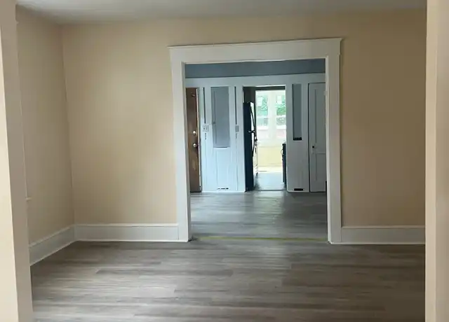 Property at 101 Jacobs St, Bristol, CT, 06010, 3 beds, 1 bath, [object Object]